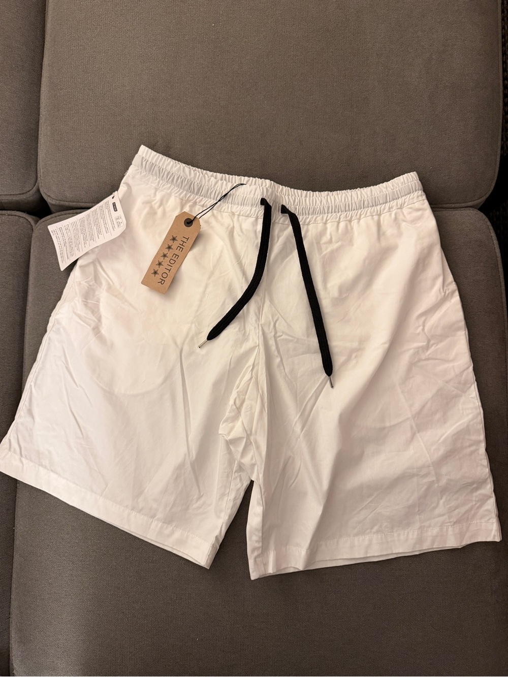 The Editor Italy Men’s White Bermuda Shorts TG 52 NWT Embroidered Star Drawstrin